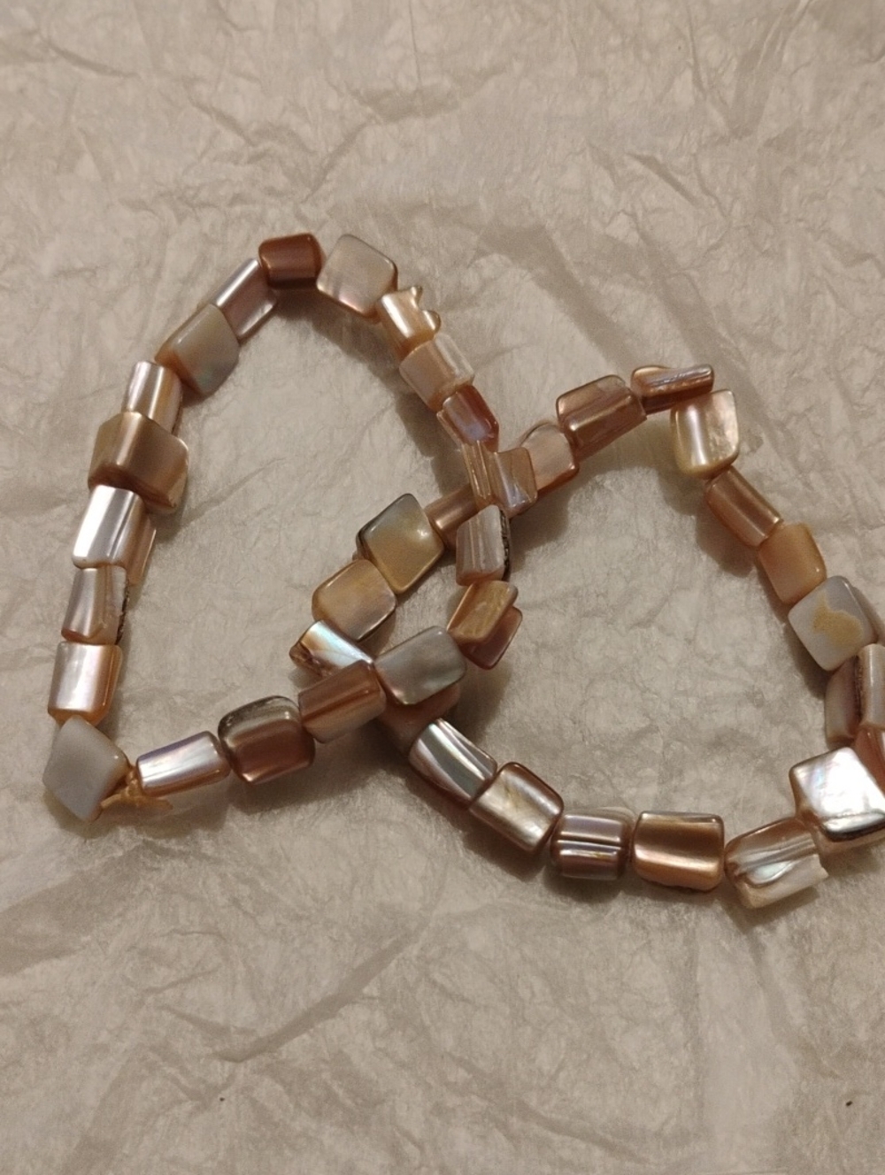 Pearlescent Beige Shell Beaded Stretch Bracelet - Women Jewelry
